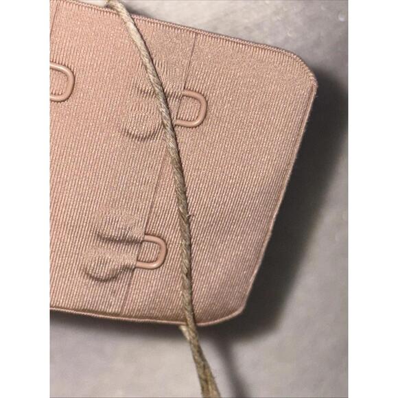 NEW Skims Fits Everybody Underwired T-Shirt Demi Bra Sand Beige Size 32DDD NWT - Picture 7 of 7